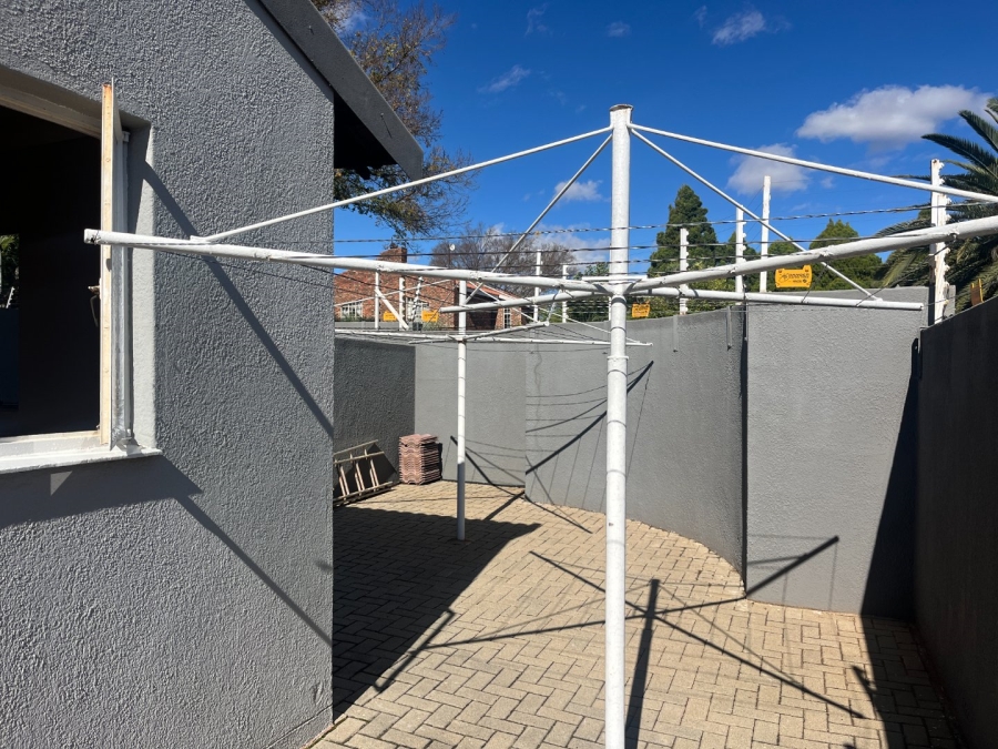 2 Bedroom Property for Sale in Van Der Hoff Park North West